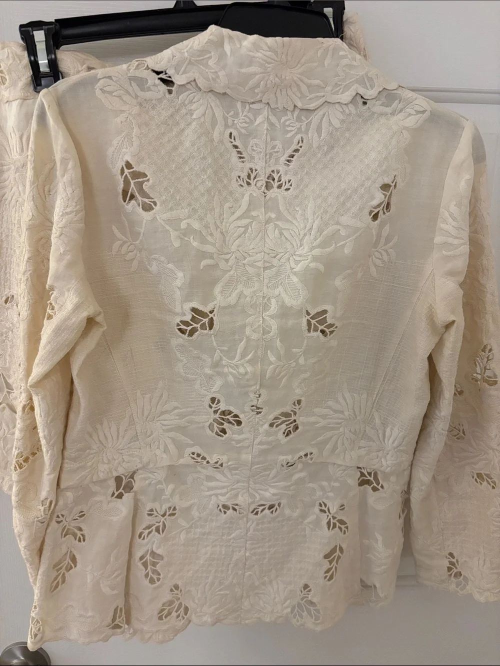 Yoana Baraschi Cream Lace Short Suit